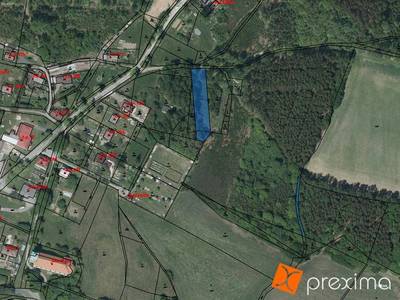 Prodej 2/7 pozemků 596 m2