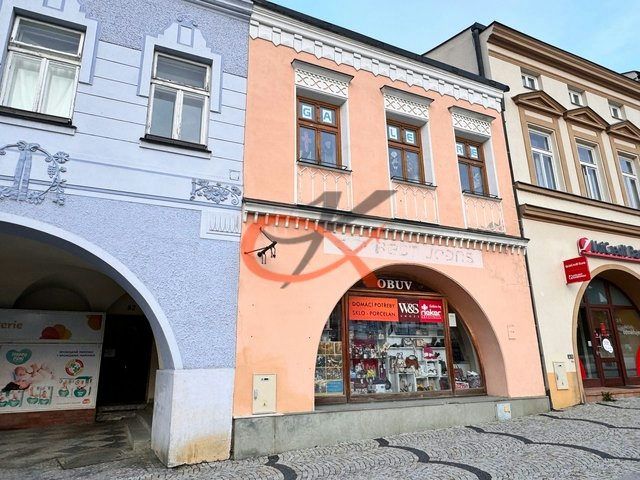 Prodej městského domu Valašské Meziříčí.Nabízíme k