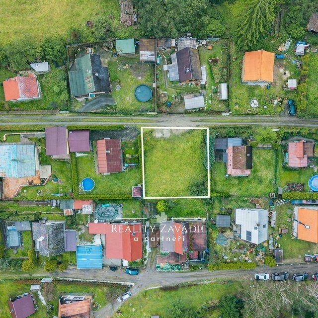 Prodej stavebního pozemku 388, Benešov.Nabízíme k