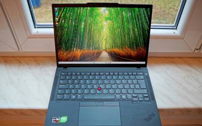 █ Lenovo P14s gen 5 (Ryzen 7 8840HS, 16/32/96GB RAM,zár.) █