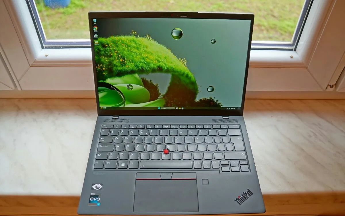 █ Lenovo X1 nano gen 2 (i7-1260p, 2K LCD, záruka) █