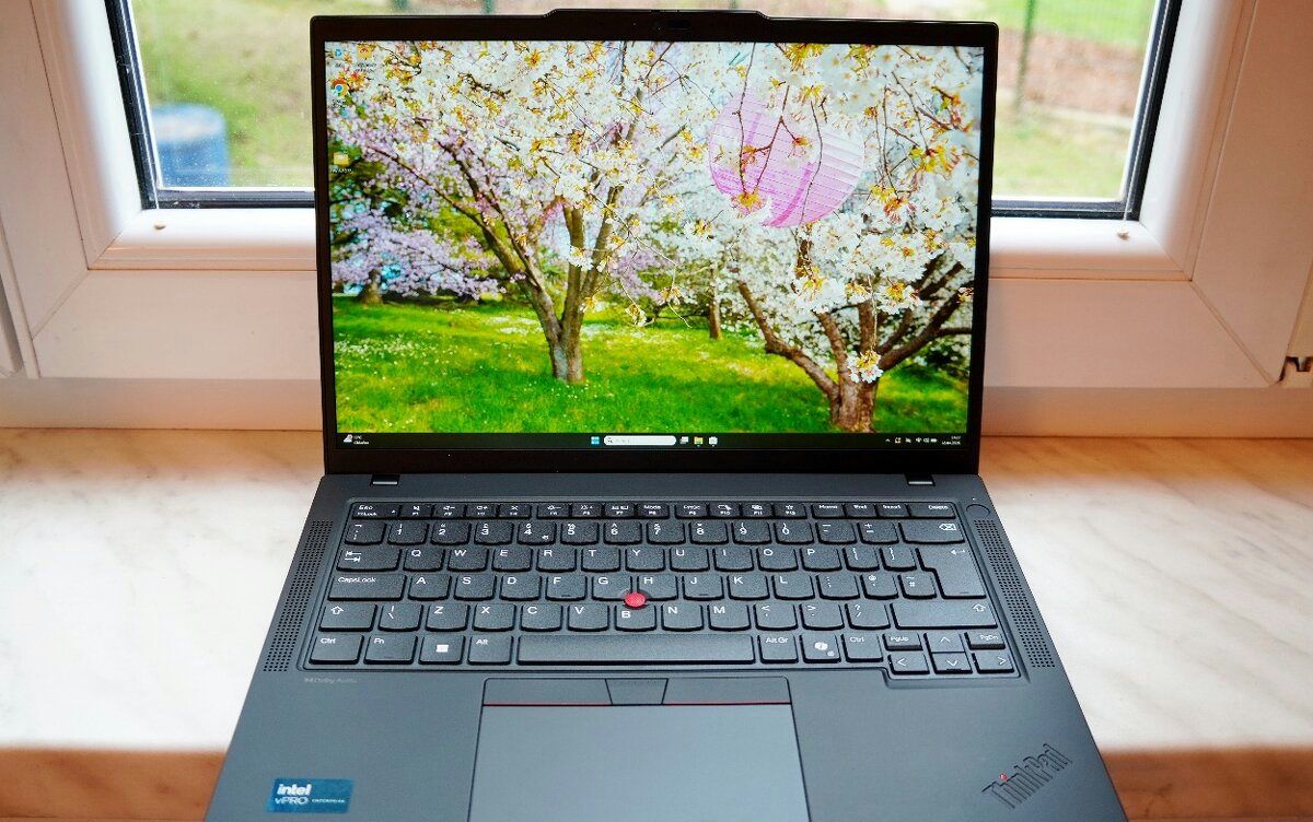 █ Lenovo T14s gen 5 (i5, 16GB, záruka Lenovo 2028) █