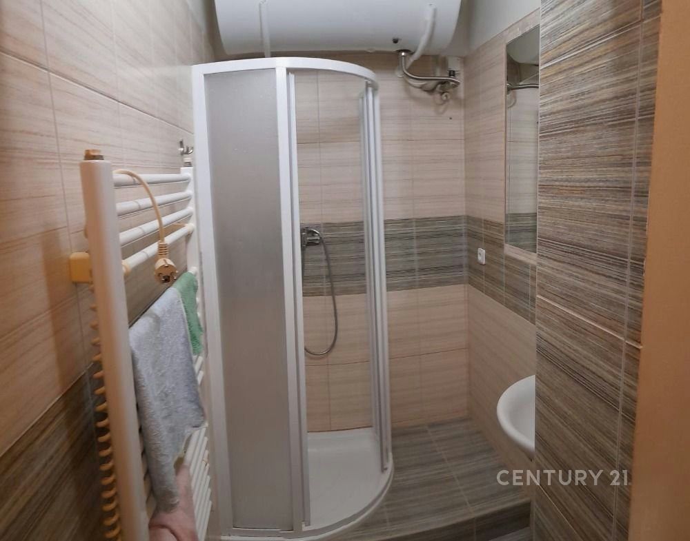 Pronájem, Bytu 2+kk, 39 m² - Praha - Libeň