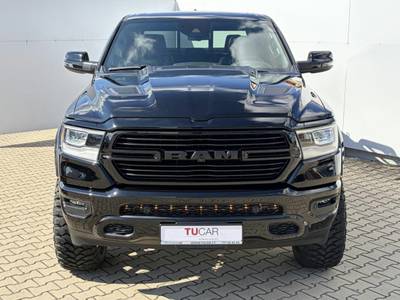 Dodge RAM 1500, Laramie 5.7 V8 HEMI LIFT