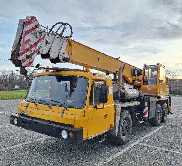 Tatra, autojeřáb