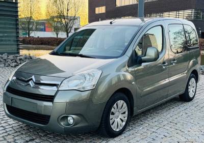 Citroën Berlingo MULTISPACE 1.6HDi 66KW SERVISKA TAŽNÉ