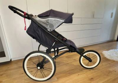 CYBEX AVI PUMA Black běžecký kočárek + pláštěnka