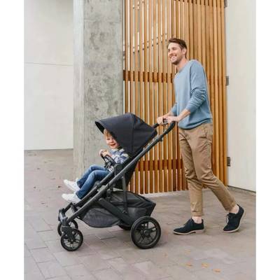 Uppababy Cruz V2 Travel System with Mesa