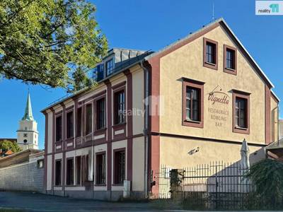 Prodej restaurace s bowlingem