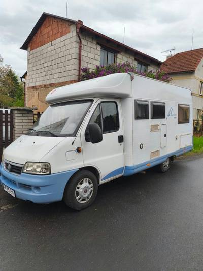 Fiat Ducato 2.8 s nástavbou Burstner