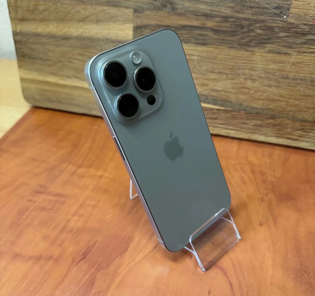 iPhone 15 Pro 128GB, natural titanium (rok záruka)