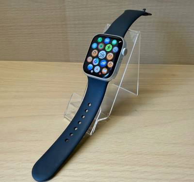 Apple Watch 8 45mm (rok záruka)