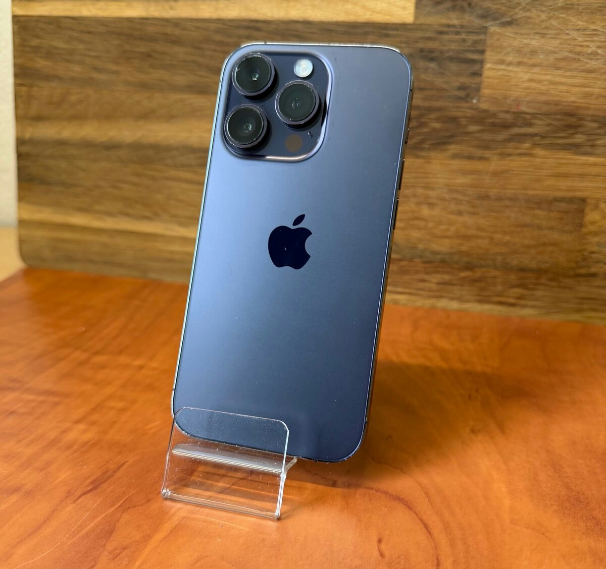 iPhone 14 Pro 128GB, fialový, eSIM, (Rok záruka)