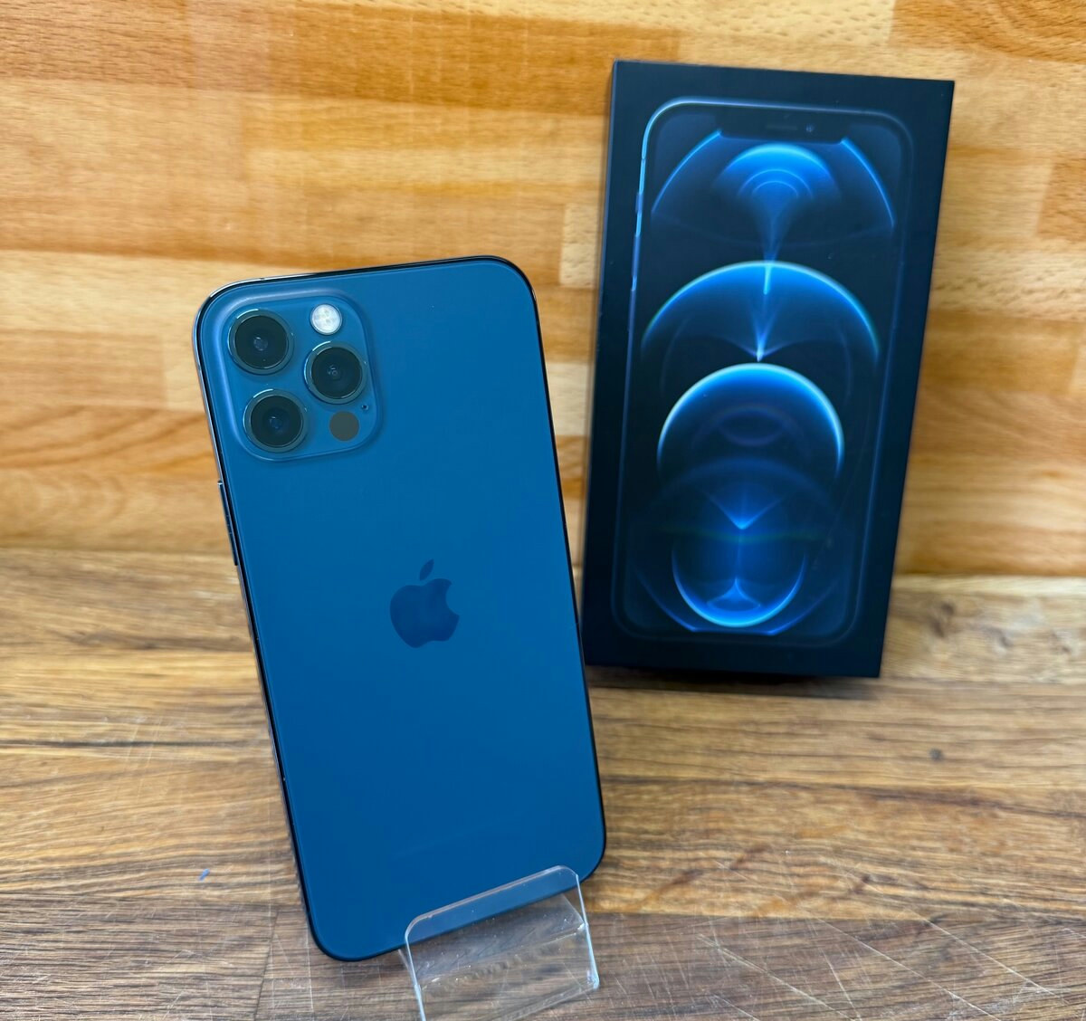 iPhone 12 Pro 64GB, modrý (rok záruka)