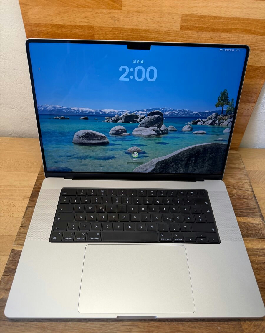 MacBook Pro M1 Pro (12 měsíců záruka)