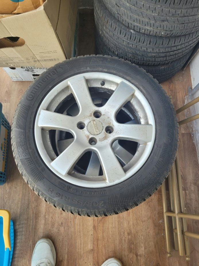 Prodám elektrony rozměry 205/55/R16 H