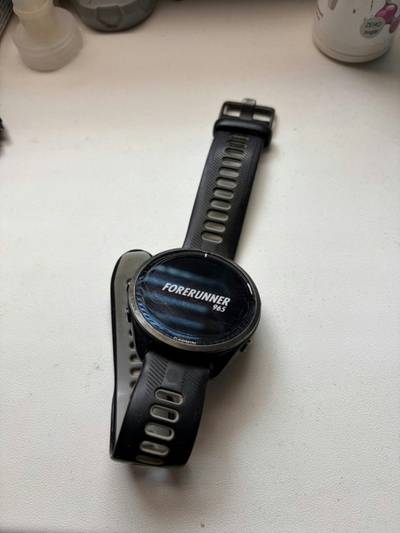 Prodam hodinky Garmin Forerunner 965