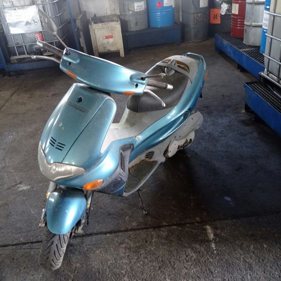 Gilera Runner 125 2T stojánek