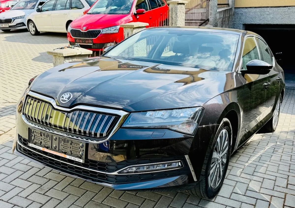ŠKODA SUPERB 3 1,4TSi iV STYLE HYBRID DCC Koup.ČR,60.000km