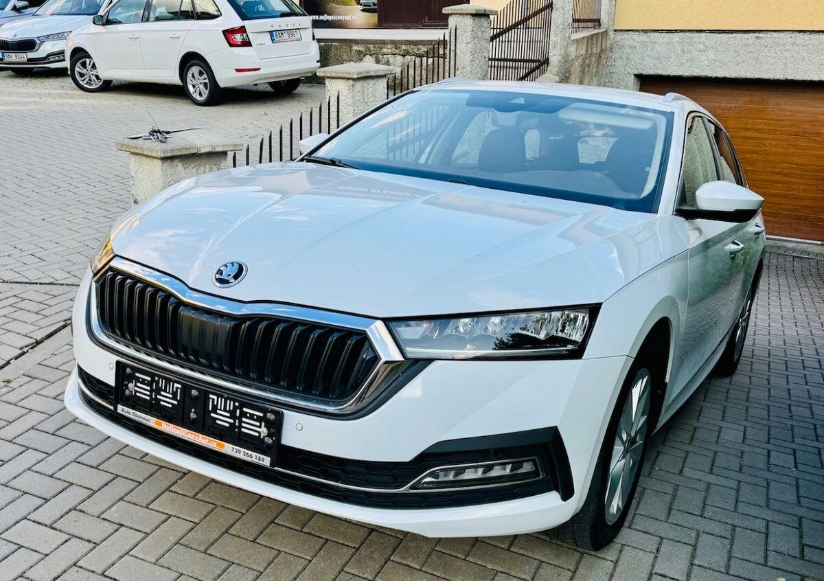 ŠKODA OCTAVIA IV 1,5TSi G-TEC 96kW STYLE DSG Koup.ČR,2022@