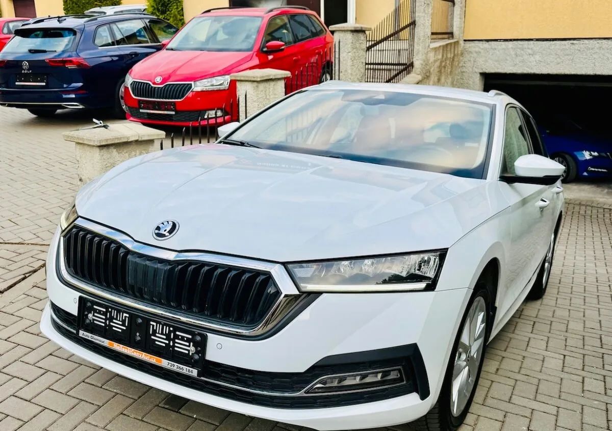 ŠKODA OCTAVIA IV 1,5TSi G-TEC 96kW STYLE DSG Koup.ČR,2022,