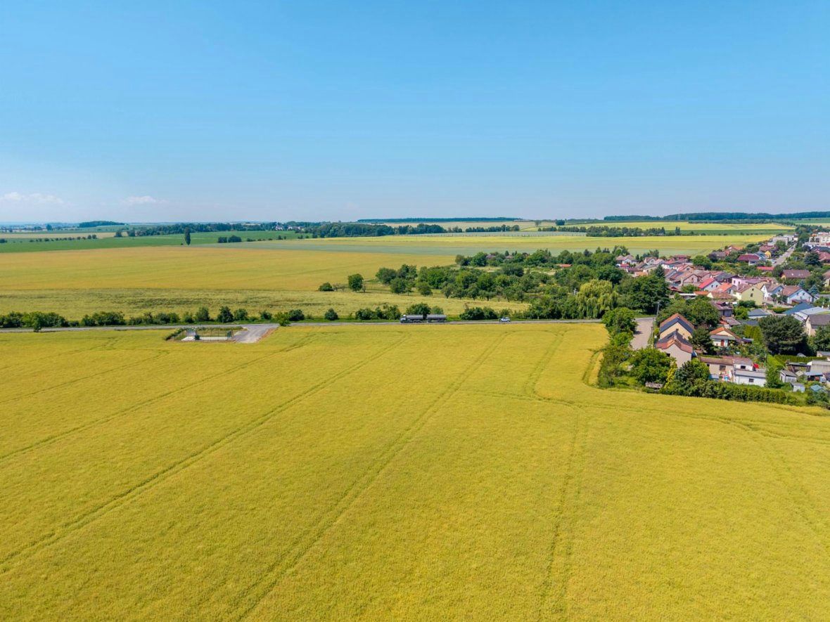 Developerský pozemek, 14 692 m and sup2 , Projekt pro cca 24 rodinných domů, Stě