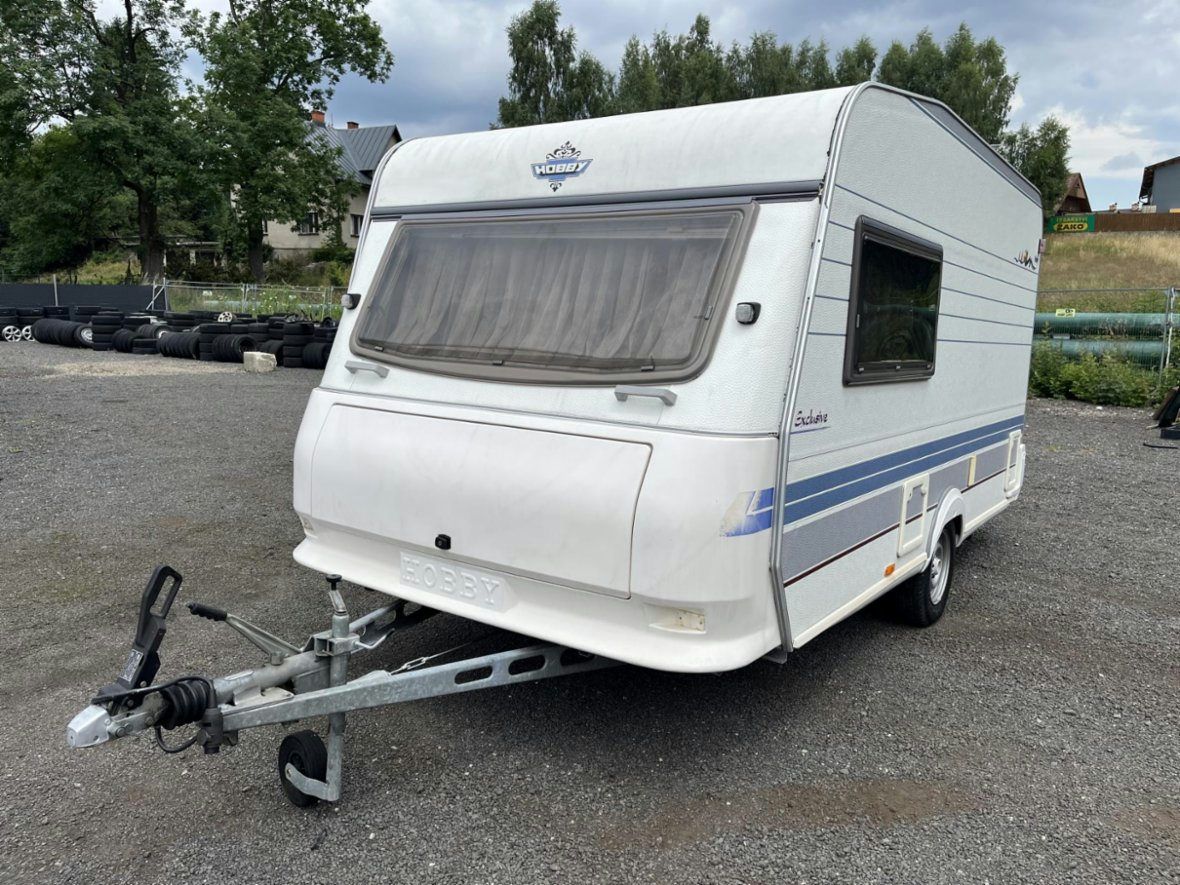 Hobby 400 U Exclusive, r.v. 1998, najeto 123 km,