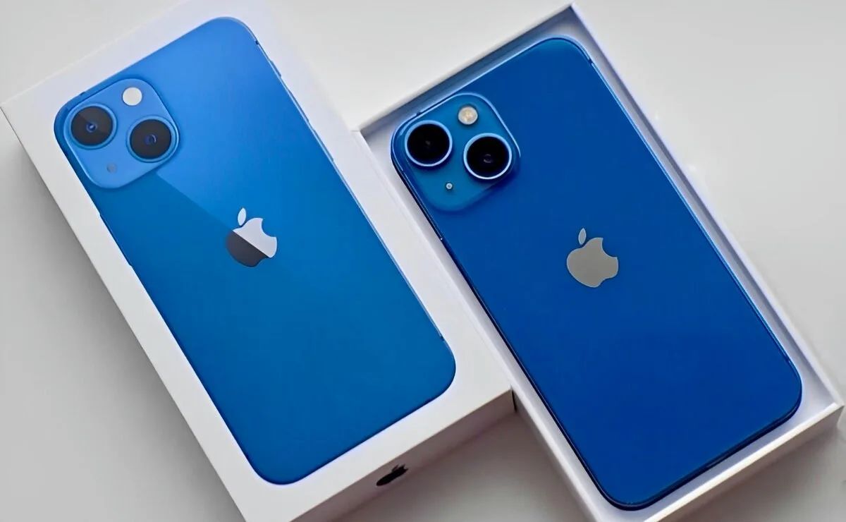 iPhone 13 Blue BATERIE 100% TOP