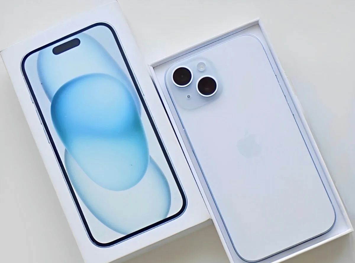 iPhone 15 Blue BATERIE 100% TOP