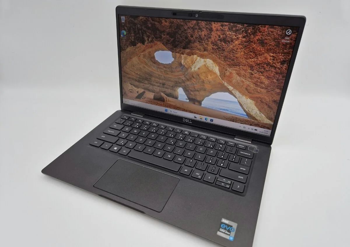 ▼Dell Latitude 7320 - 13,3" / i7-1185G7 / 16GB / 256GB / ZÁ