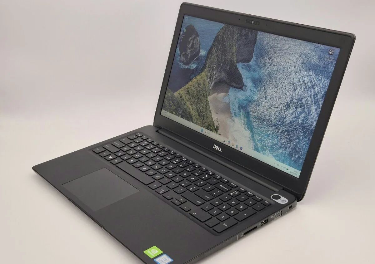 ▼Dell Latitude 3500 - 15,6" / TOUCH / i7-8665U / GPU 2GB▼