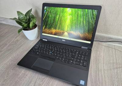▼DELL Precision 3510 - 15,6" / i7-6820HQ / 16GB / SSD / ZÁR