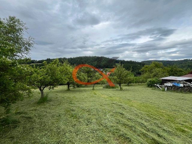 Prodej pozemku Valašská Bystřice.Nabízíme k