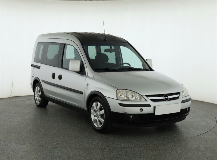 Opel Combo, 1.7 CDTIArizona , 5Míst, Klima, ČR