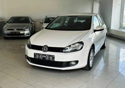 VW Golf 6 1.2 TSI 77Kw PO SERVISEBEZ KOROZEHEZKÝ STAV