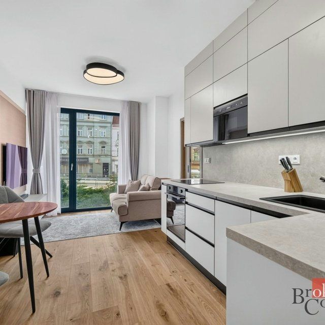 Prodej bytu 2+kk 38, Praha.Nový stylový byt s 2