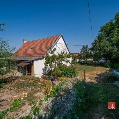 Prodej rodinného domu 100, Kyjovice.Hledáte
