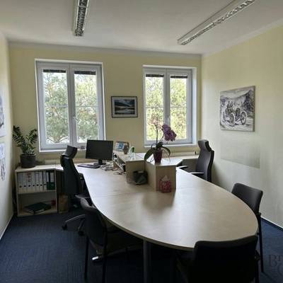 Pronájem kanceláře 126, České Budějovice.Pronájem