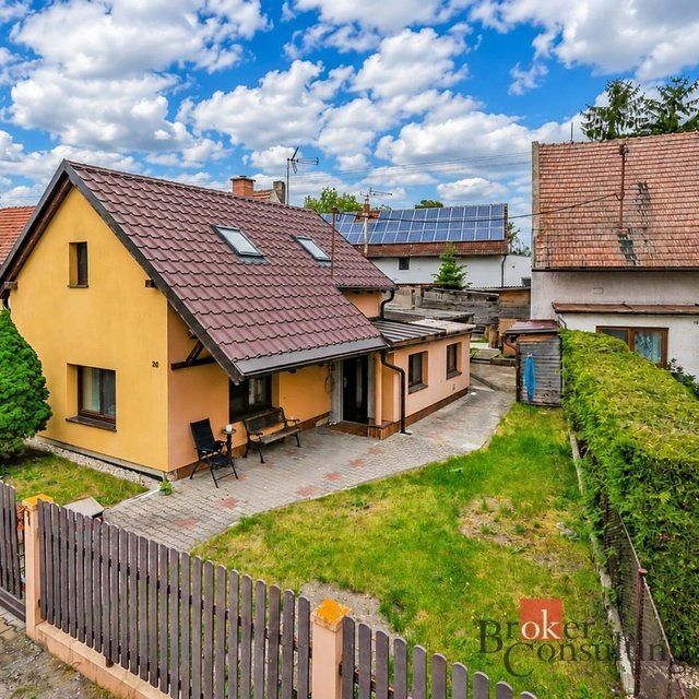 Prodej rodinného domu 108, Přelouč.Hledáte bydlení