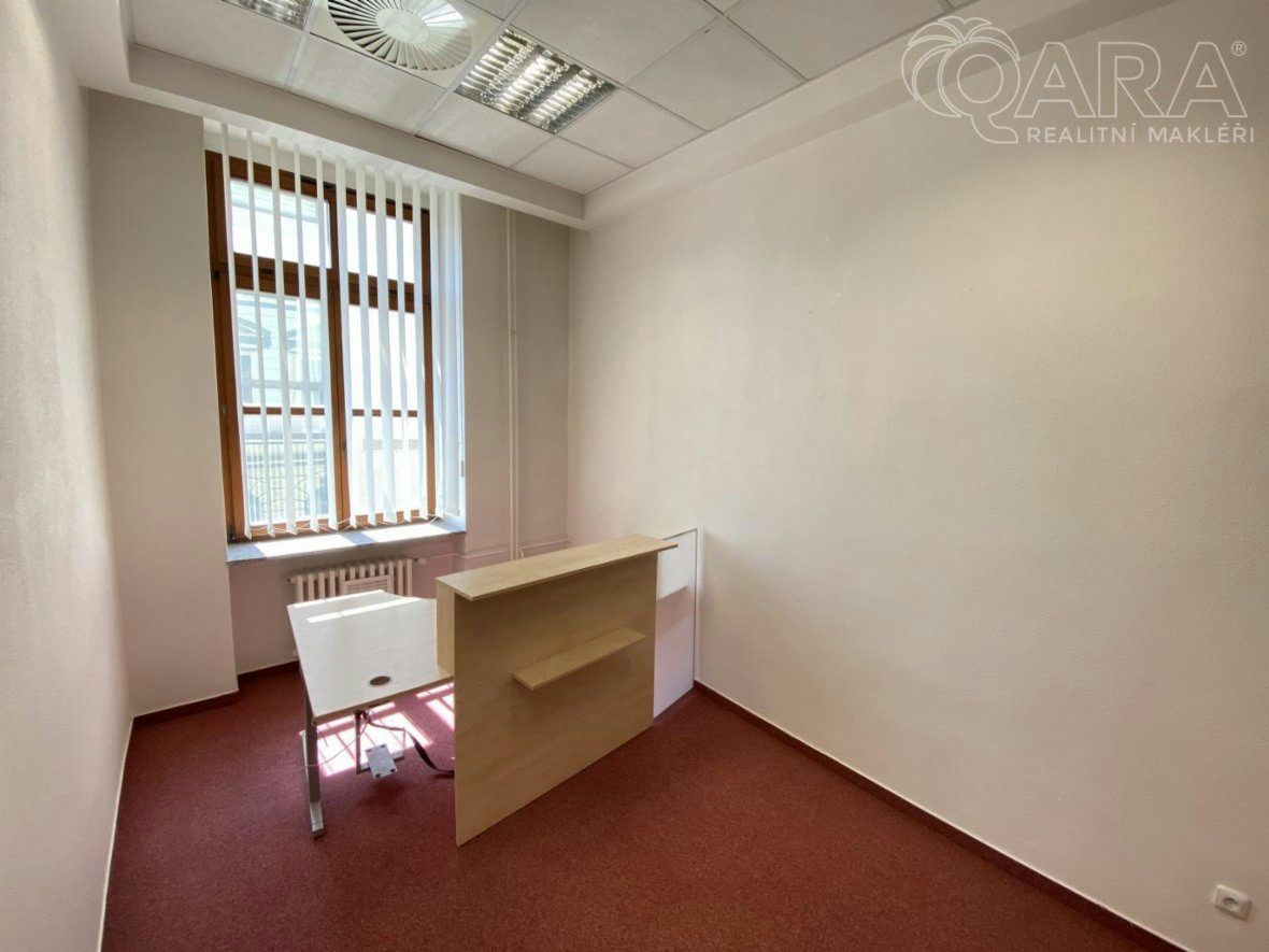 Pronájem kanceláře 14,90 m2 Vyškov- Město