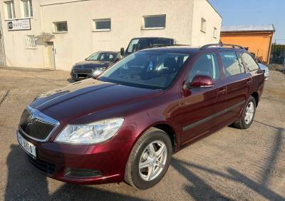 ŠKODA OCTAVIA II FC 1.4TSI 90KW AMBITION COMBI KLIMA SENZORY