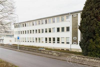 Pronájem moderních kancelářských a provozních prostorů po rekonstrukci v areálu 