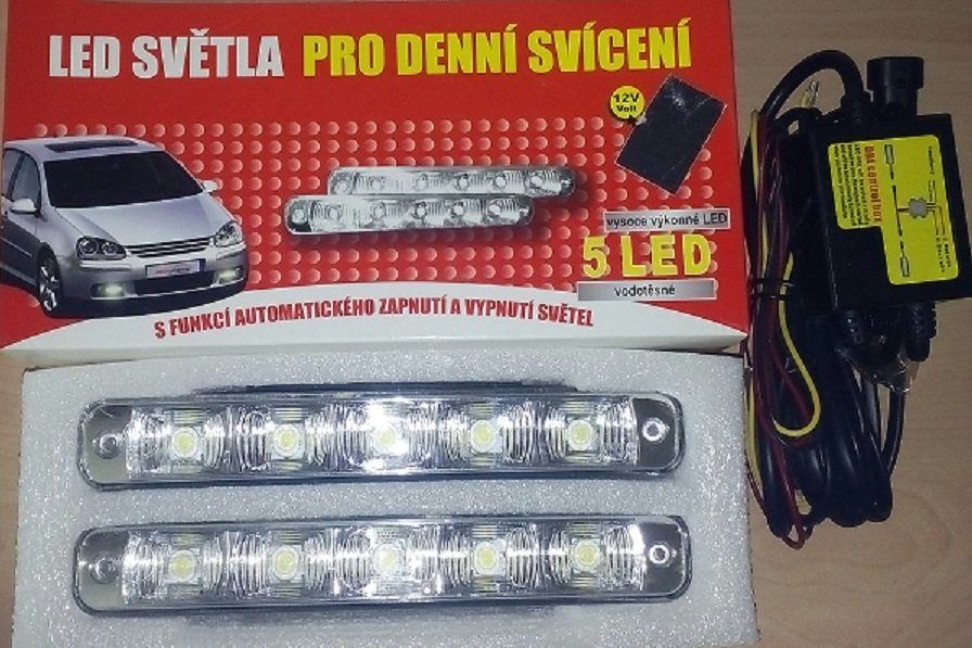 Denní svícení carlamp 2x5 led 12/24 V.