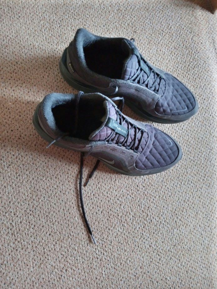 Nike Air Winflo 11 GTX EUR 47 v záruce