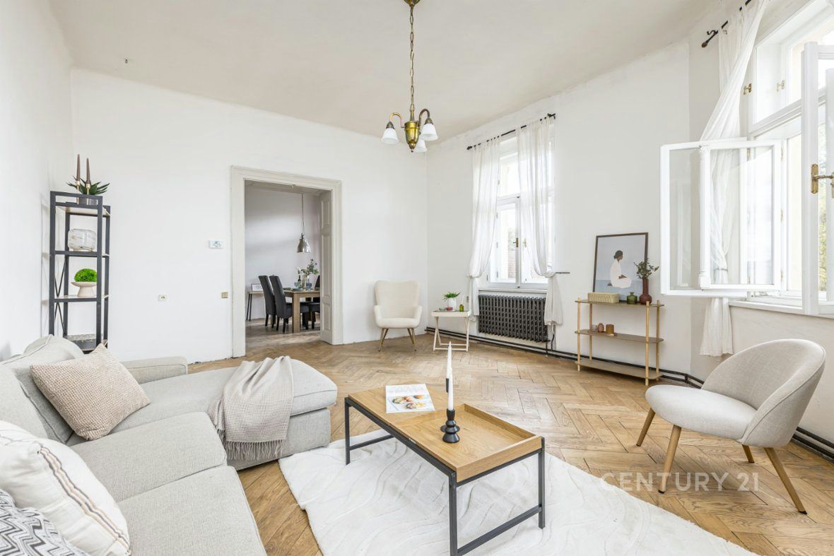 4+1 | 104 m² | PRAHA 2 – NOVÉ MĚSTO | VÝHLEDY | HISTORICKÝ DŮM