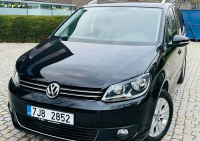 Volkswagen Touran 1.4TSI 103KW MANUÁL VÝHŘEV TAŽNÉ SERVISKA