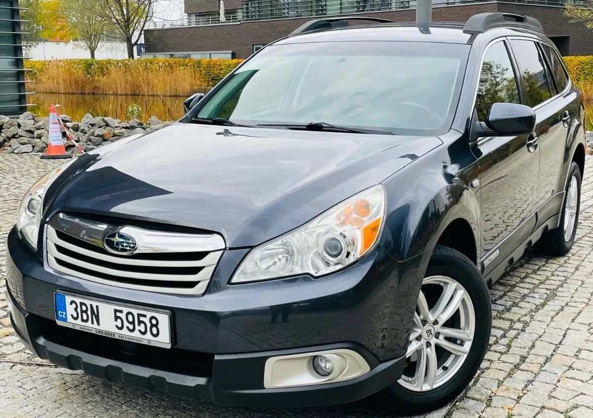 Subaru Outback 2.5i 4x4 BENZIN VÝHŘEV AUTOMAT NOVÉ ROZVODY