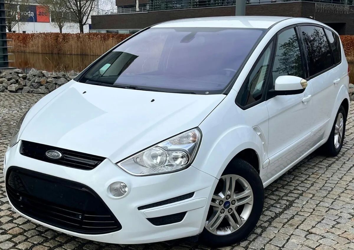 Ford S-MAX 2.0TDCi 103KW BEZ ADBLUE MANUÁL SENZORY SERVISKA