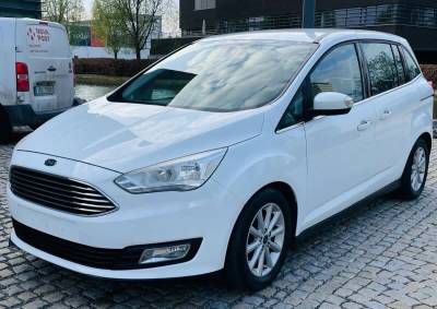 Ford Grand C-MAX 2.0D 110KW BEZ ADBLUE MANUÁL 7MÍST SERVISKA