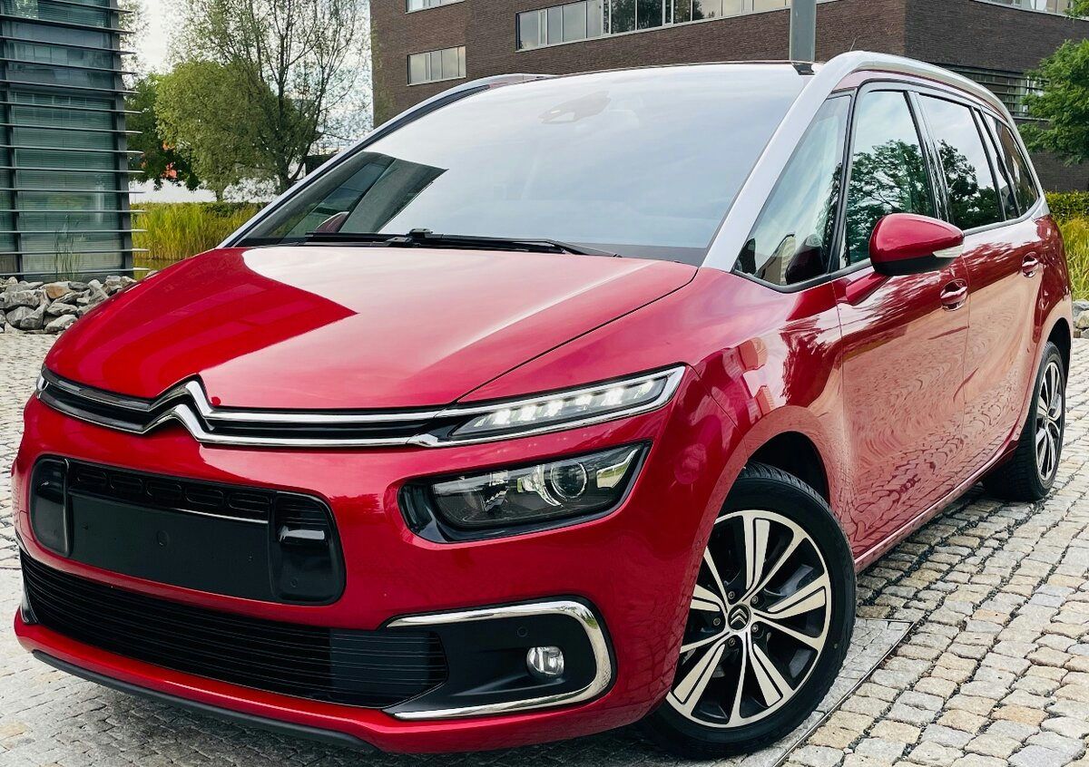 Citroën Grand C4 Picasso 2.0HDi MANUÁL LED TAŽNÉ SERVISKA